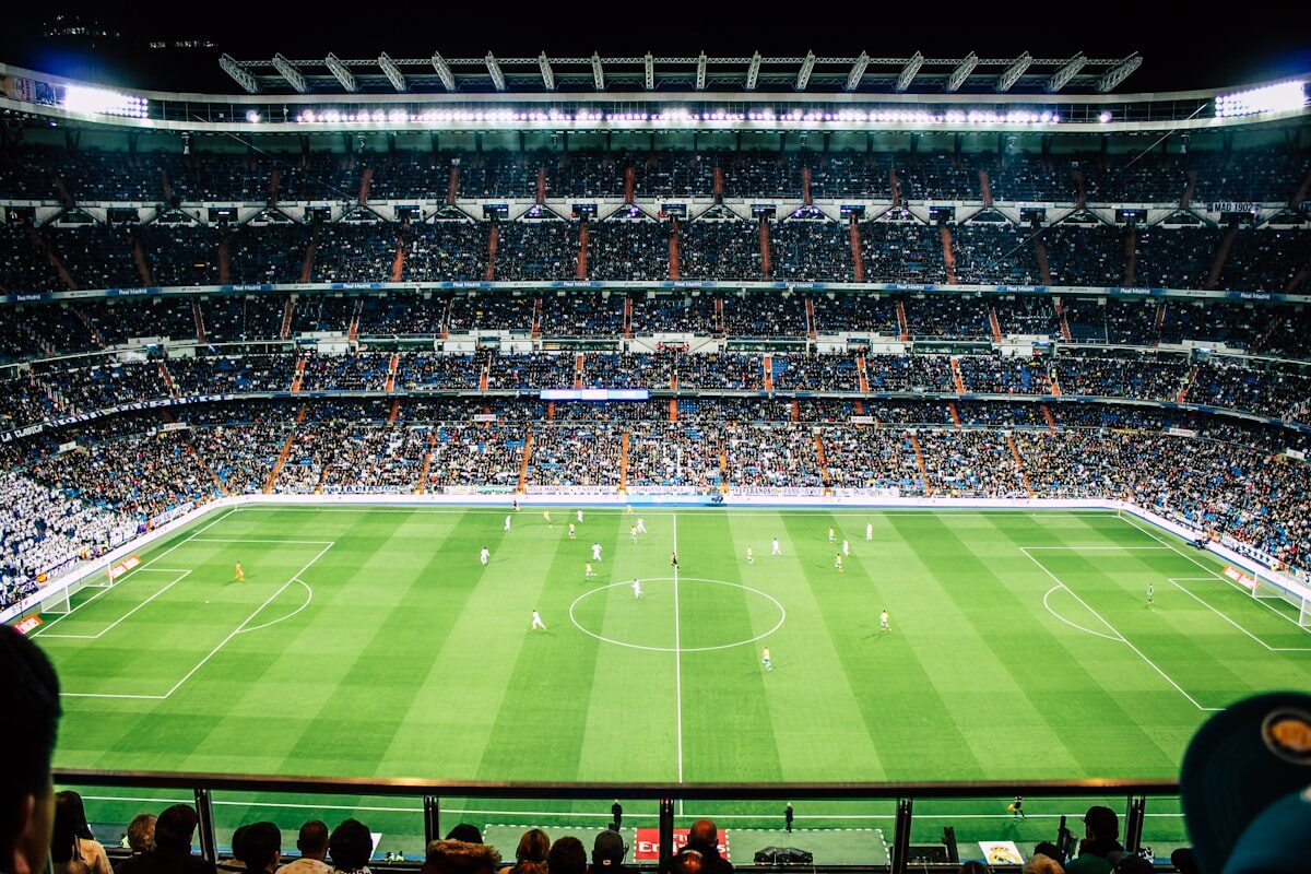 تنفيذ الملاعب المفتوحة